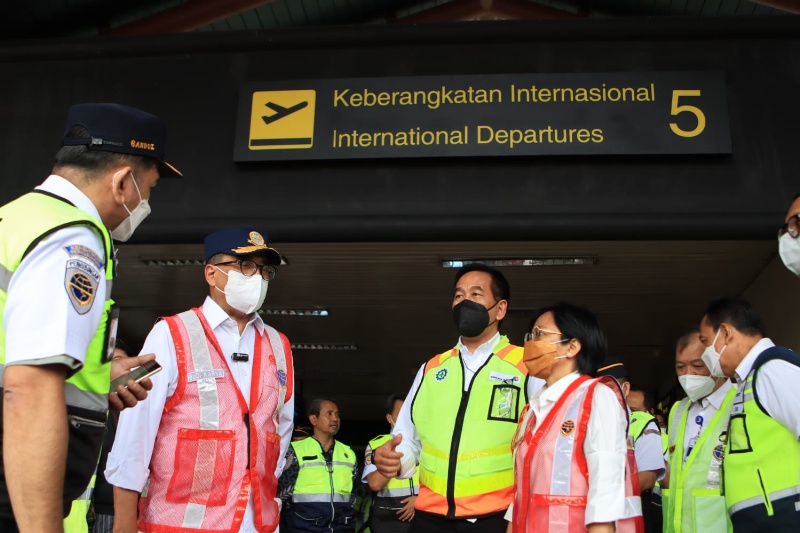 Dahsyat, Dalam 5 Hari Angkutan Nataru Penumpang Di Bandara Angkasa Pura ...