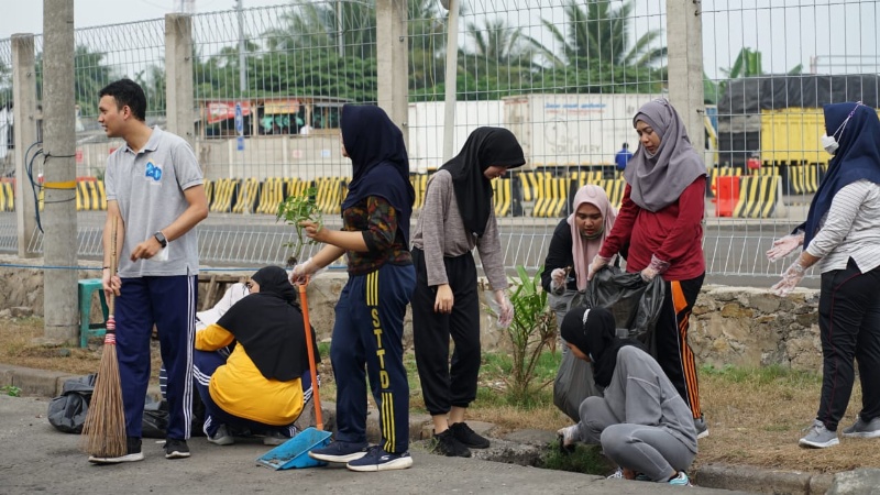 BPTD Banten Bareng Stakeholder Giat Jumat Bersih Wilayah Terminal Dan ...