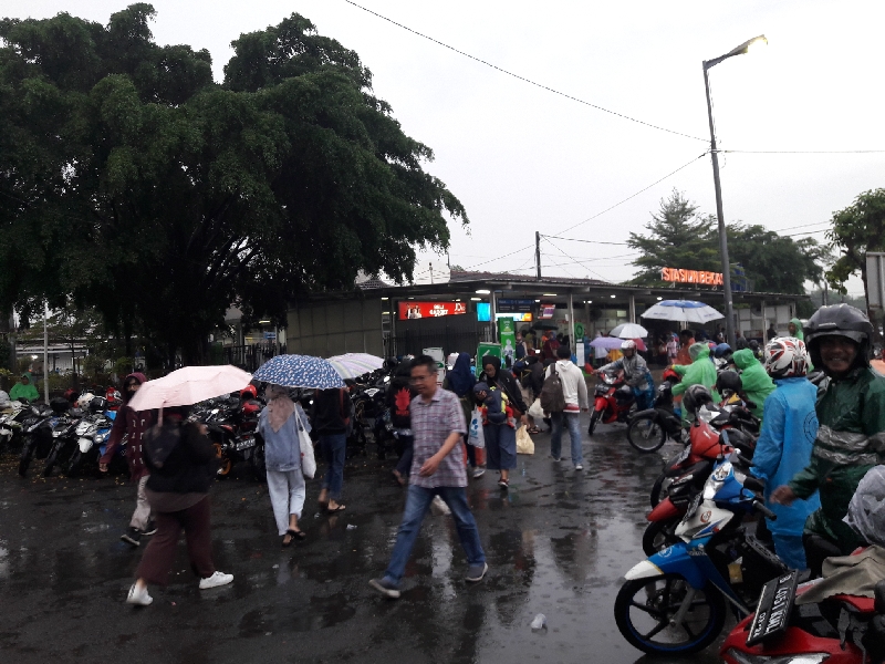 Prakiraan Cuaca Hari Ini, Sebagian Jabodetabek Akan Diguyur Hujan